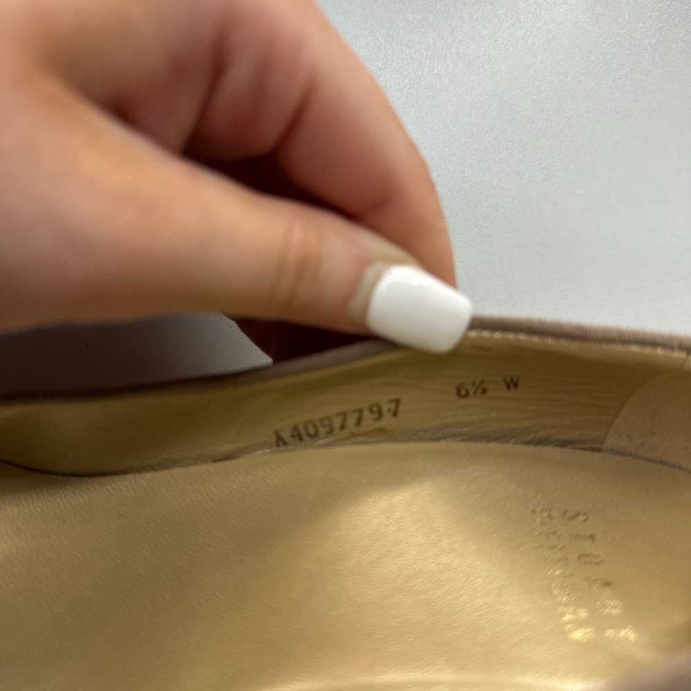 STUART WEITZMAN PEEP TOE WEDGES - Picture 5 of 5
